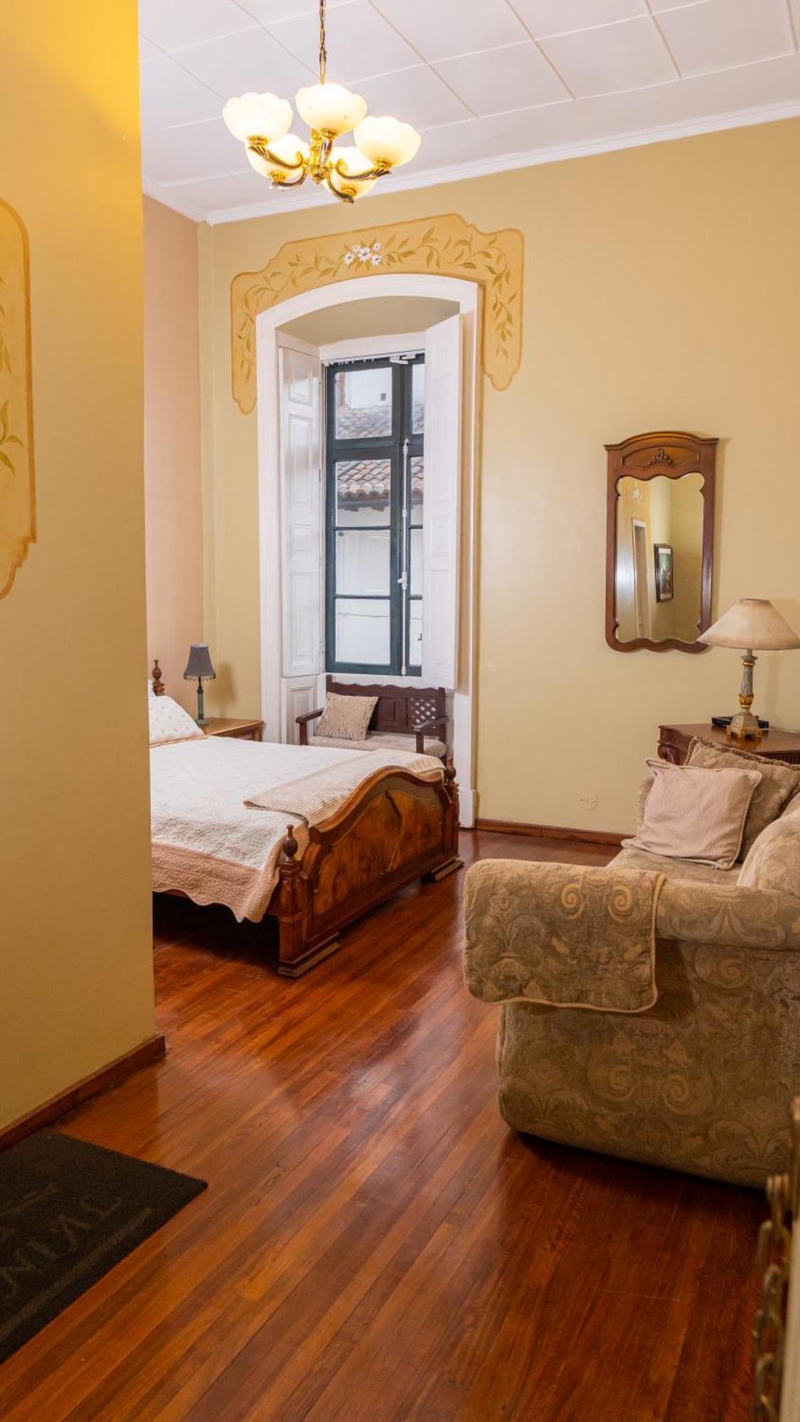 Hotel Casa Colonial Quito Esterno foto